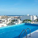 Close To Mamitas Beach, 2 Bedroom For Up To 5 Sleeps And Rooftop Pool!