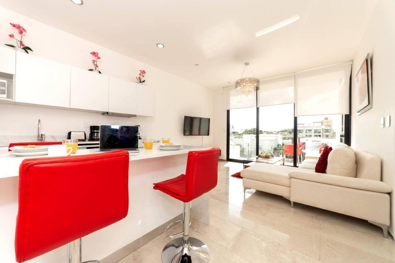 Apartamento Close To Mamitas Beach, 2 Bedroom For Up To 5 Sleeps And Rooftop Pool! Playa del Carmen